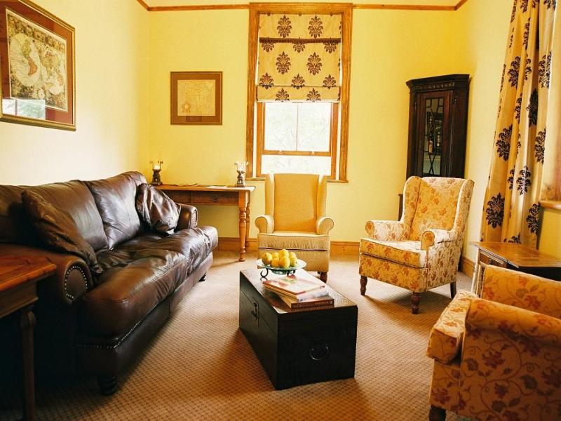 Evergreen Manor And Guest house