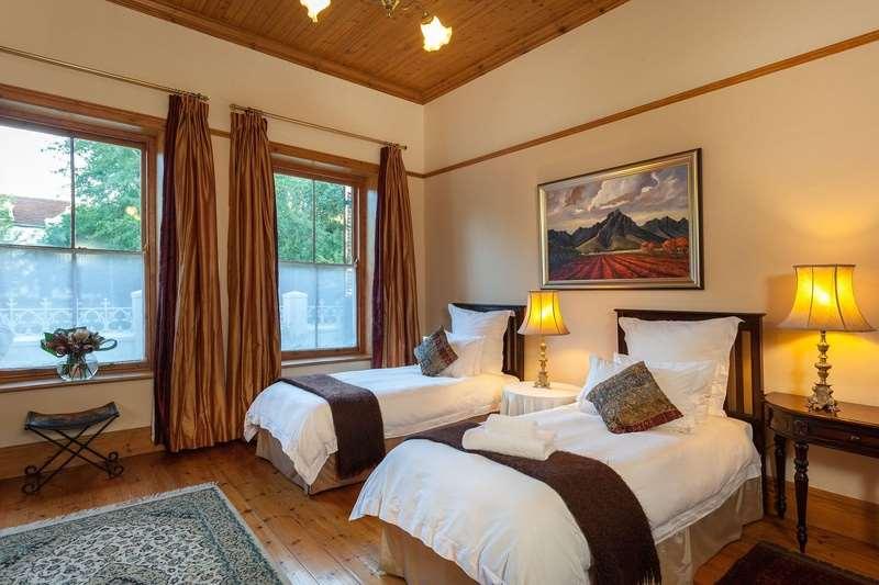 Evergreen Manor And Guest house