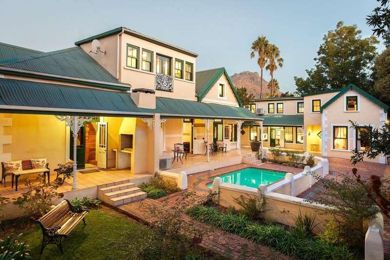 Evergreen Manor And Guest house 5*